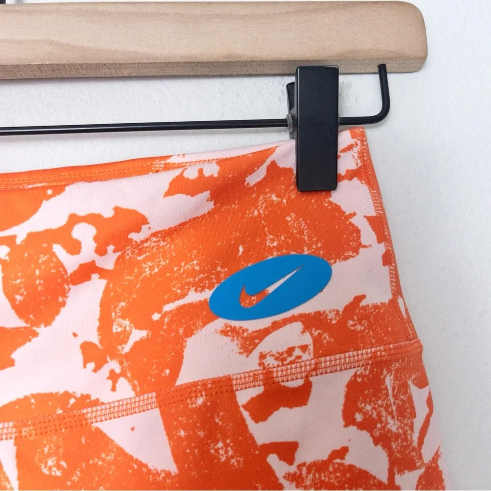 ☀️3/$20 Nike Women's Orange Bike Shorts - Picture 6 of 11